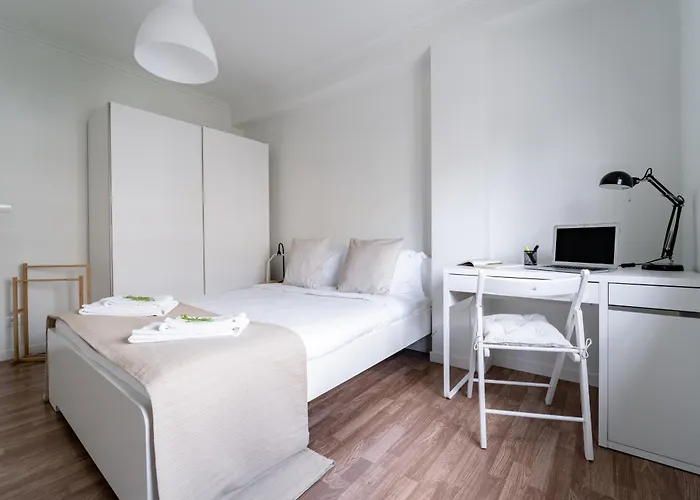 Alvares Araujo - Familiar Perto Da Estacao De Comboios Apartman *