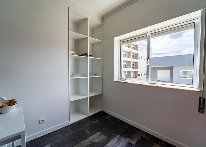 Alvares Araujo - Familiar Perto Da Estacao De Comboios Apartman